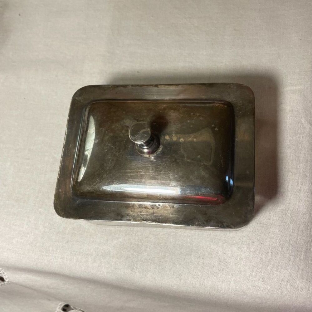 Mid-Century modern covered butter or sardine dish